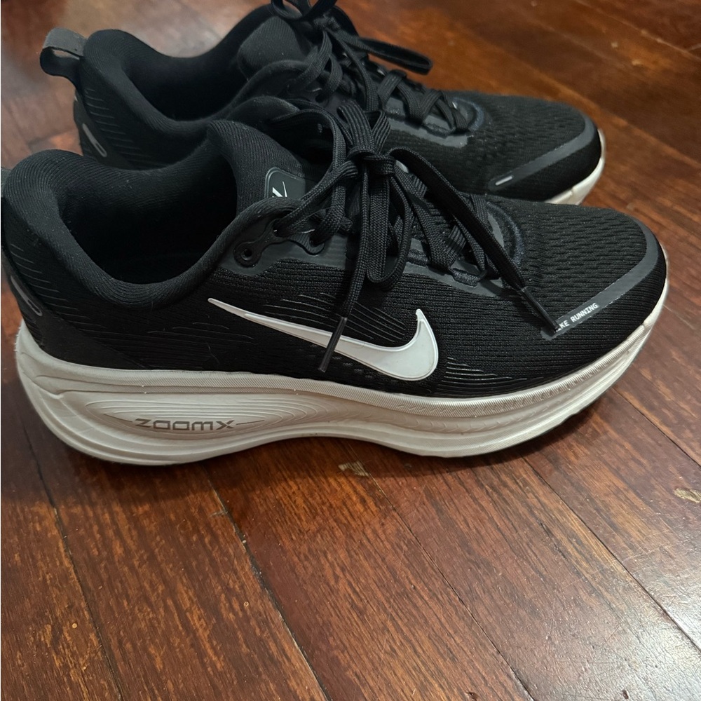 Nike Vomero 18